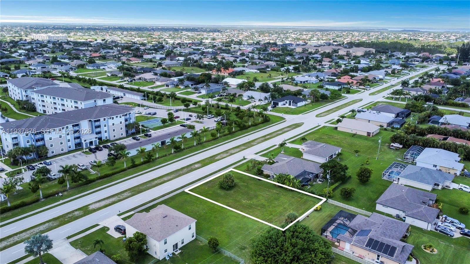 Land in Cape Coral 4