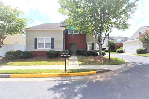 137 Swanee Ln, Woodstock, GA, 30188-2497 | Card Image