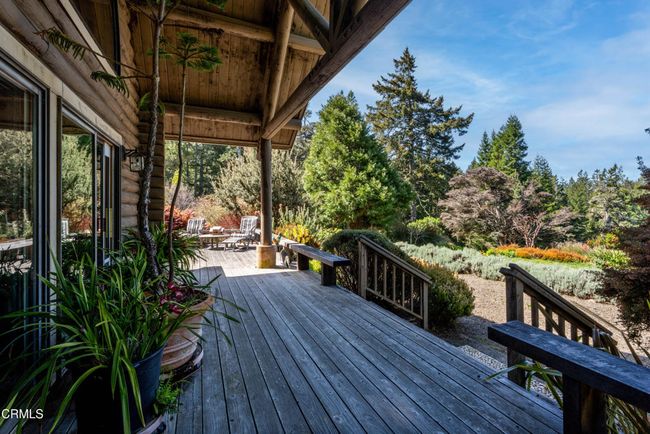 Deck | Image 10