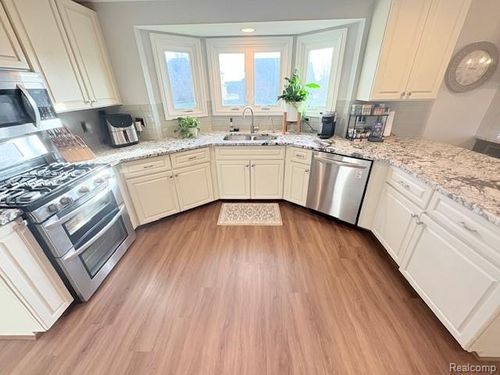 56285 Tournament Ln, Macomb, MI, 48042-1144 | Card Image