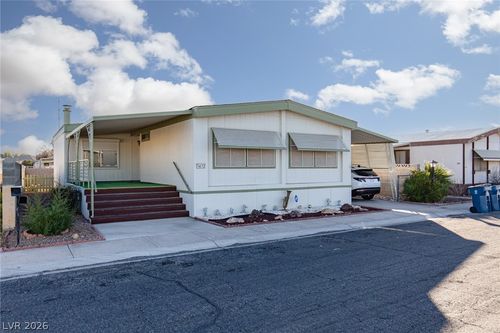 3432 Jewel Cave Dr, Las Vegas, NV, 89122-4049 | Card Image