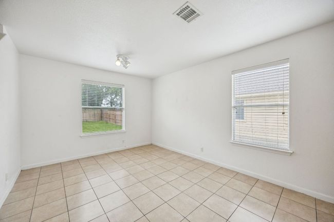 1444 Kenneys Way, House other with 3 bedrooms, 3 bathrooms and 4 parking in Round Rock TX | Image 9