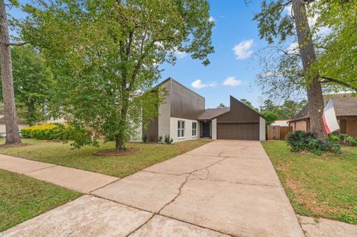 15034 Rose Valley Dr, Houston, TX, 77070-1249 | Card Image