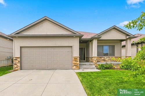 9237 S 71st Street, Lincoln, NE, 68516 | Card Image