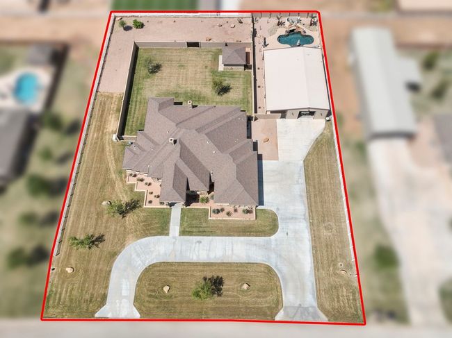 7113 E County Road 114, House other with 4 bedrooms, 4 bathrooms and 3 parking in Midland TX | Image 93