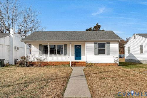 725 Cralle Ave, Tappahannock, VA, 22560-2237 | Card Image