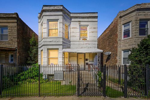 3454 Ohio St, Chicago, IL, 60624-1349 | Card Image