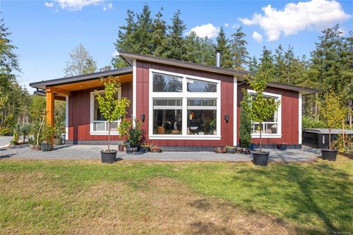440 Gilbert Rd, Qualicum Beach, BC, V9K1V2 | Card Image