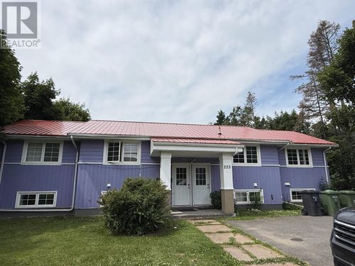 225 N River Rd, Charlottetown, PE, C1A3L5 | Card Image