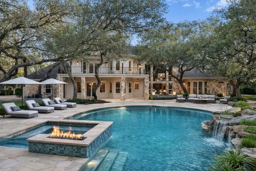 999 Enchanted Oaks Dr, Driftwood, TX, 78619-4250 | Card Image