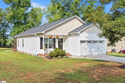 104 Tillotson Rd, Anderson, SC, 29621-5165 | Card Image