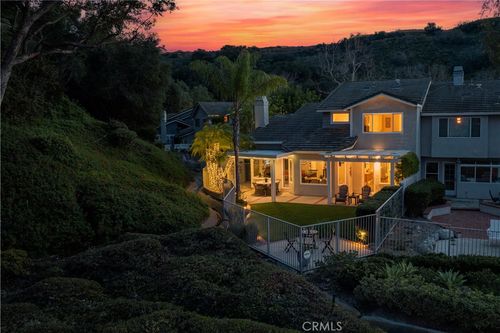 818 S Amber Ln, Anaheim, CA, 92807-4826 | Card Image