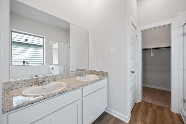 514 Tejas Village Pkwy, House other with 5 bedrooms, 3 bathrooms and 2 parking in Beasley TX | Image 16