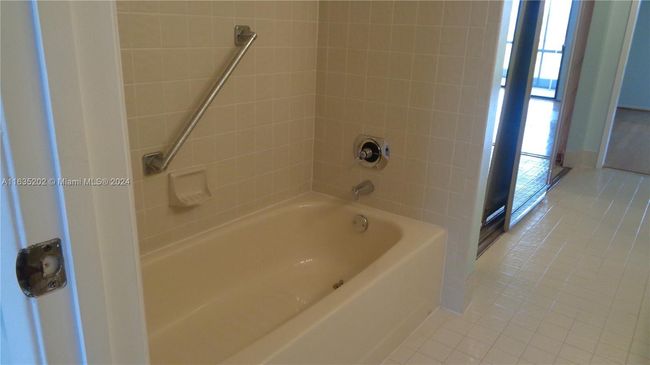 APT-102 - 7380 S Oriole Blvd, Condo with 3 bedrooms, 2 bathrooms and null parking in Delray Beach FL | Image 32