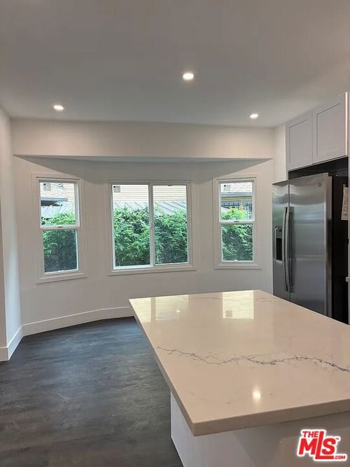 101-1708 N Gramercy Place, Los Angeles, CA, 90028 | Card Image