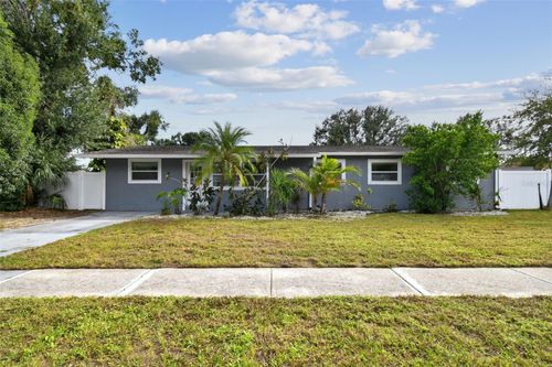 4722 W Bay Ave, TAMPA, FL, 33616-1070 | Card Image