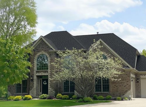 822 Waters Edge Dr, South Elgin, IL, 60177-3706 | Card Image