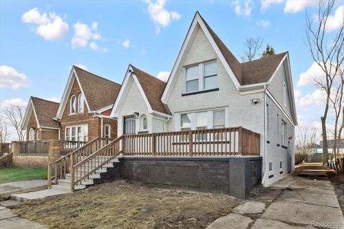 13368 Maiden St, Detroit, MI, 48213-2692 | Card Image