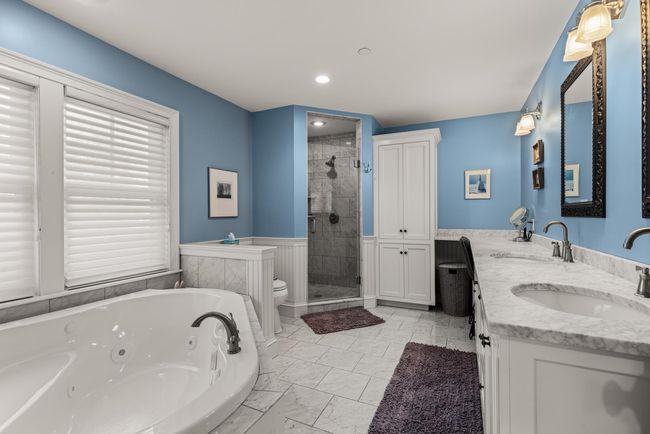 UNIT-4 - 162 Mill Pond Way, Condo with 3 bedrooms, 3 bathrooms and null parking in Portsmouth NH | Image 46