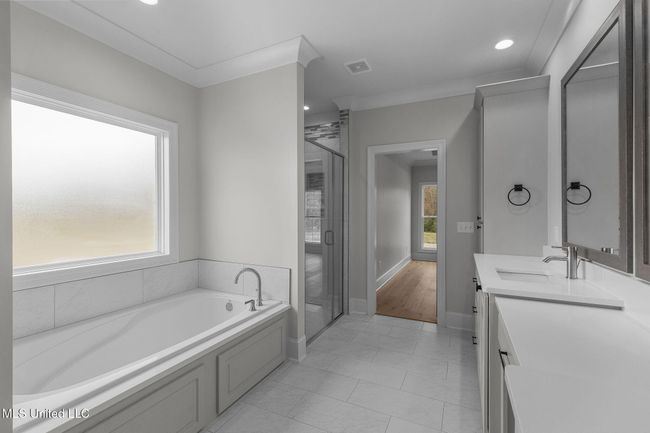 46-web-or-mls-202 Lizzy-52 | Image 45