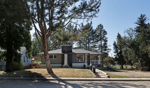 535 2a Avenue W, Brooks, AB, T1R0B1 | Card Image