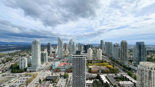 3908-5987 Wilson Ave, Burnaby, BC, V5H2R3 | Card Image