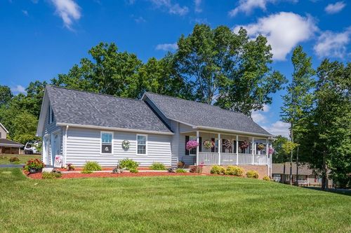 179 Commonwealth Road, Galax, VA, 24333 | Card Image