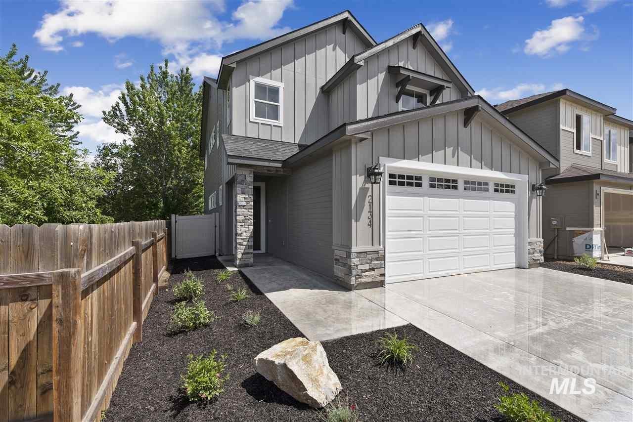 Woodcreek St, Boise, ID 83704