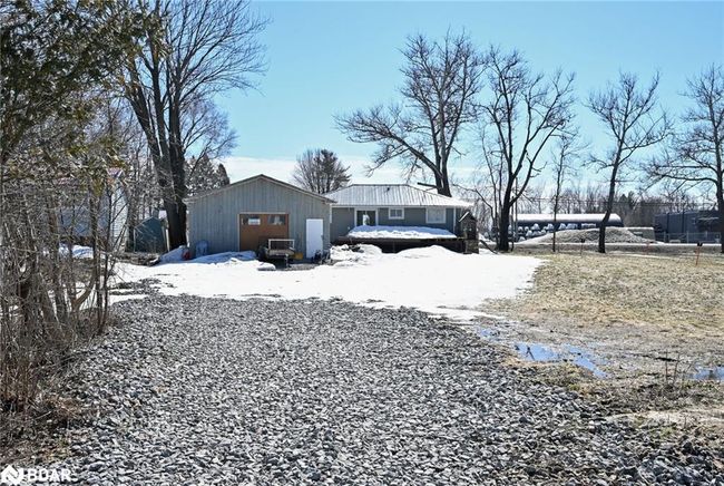 5653 Highway 12, House other with 2 bedrooms, 1 bathrooms and 9 parking in Ramara ON | Image 24