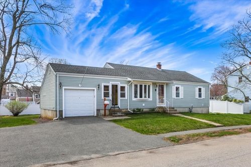 21 Gale Road, Weymouth, MA, 02188 | Card Image