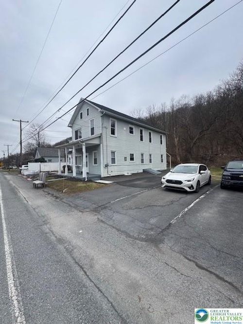 576 Slateford Rd, Mount Bethel, PA, 18343-5518 | Card Image