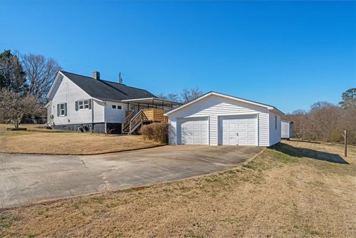 6 Fuller St, Pelzer, SC, 29669-1329 | Card Image