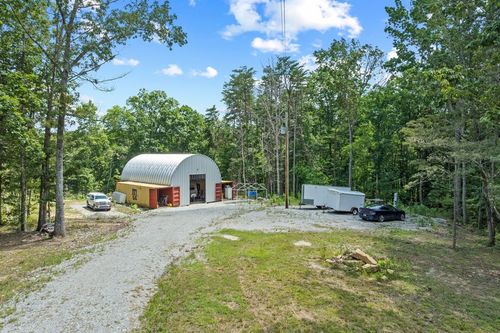 693 Stone Creek Trl, Spencer, TN, 38585 | Card Image