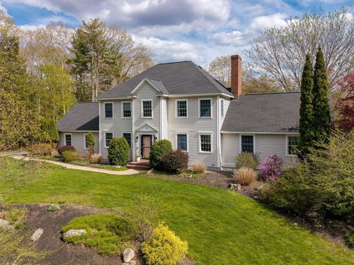8 Balsam Way, Stratham, NH, 03885 | Card Image