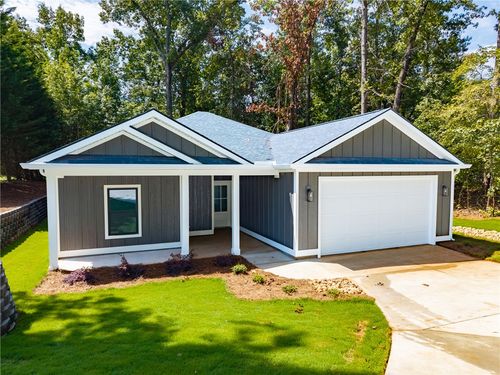 203 Palmer Ln, Westminster, SC, 29693-6435 | Card Image