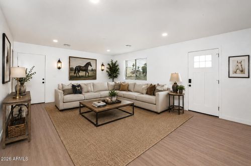 b-656 S 97th Pl, Mesa, AZ, 85208-2532 | Card Image