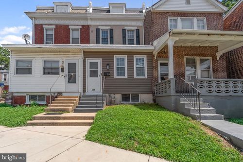 129 Concord Ave, WILMINGTON, DE, 19802-4107 | Card Image