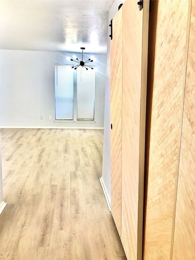 APT-5101 - 9601 Walnut St, Condo with 1 bedrooms, 1 bathrooms and null parking in Dallas TX | Image 5