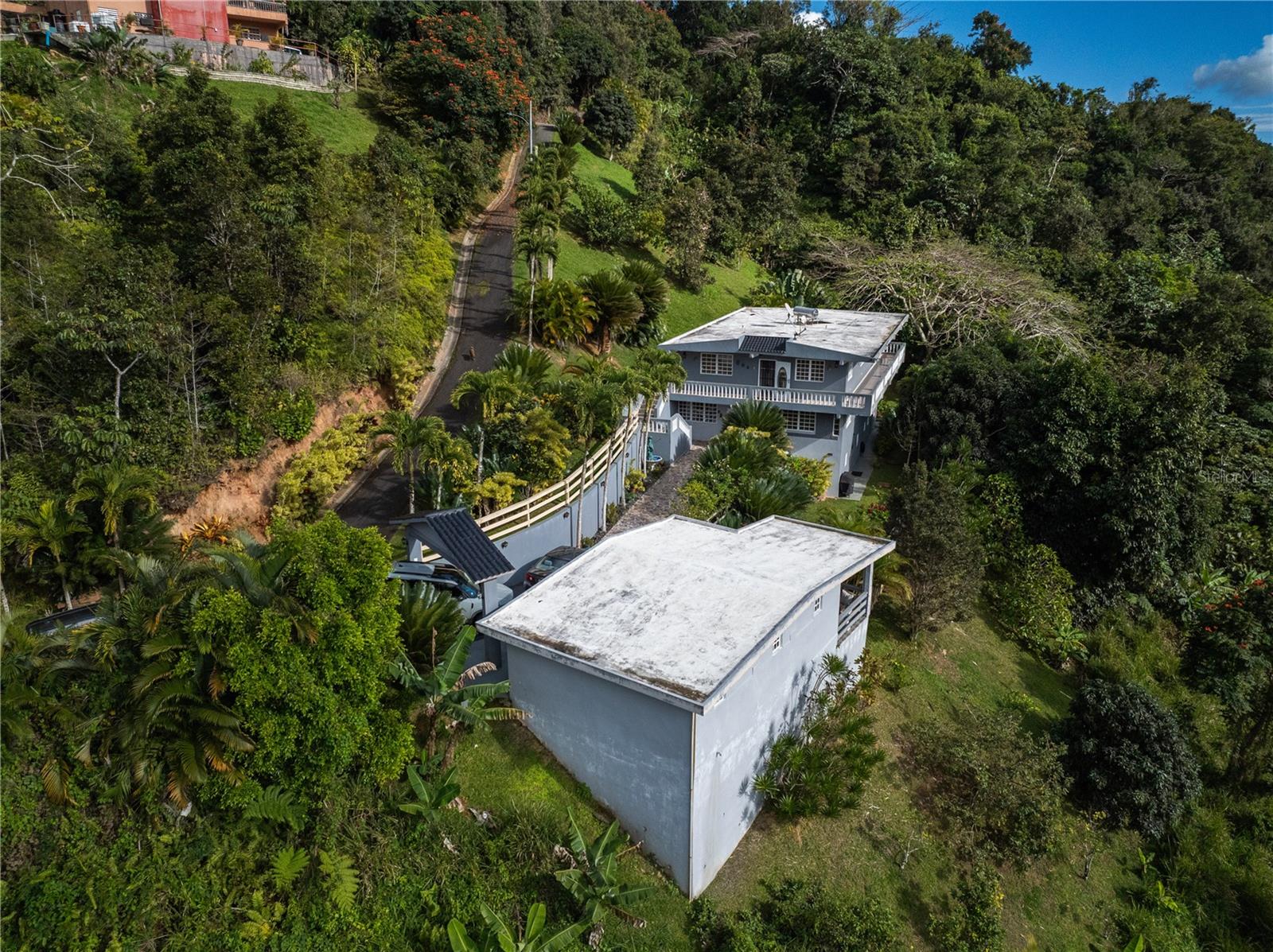 Residential Income en venta en CAYEY, Carretera 715 KILOMETRO 3.7, 3910 m²