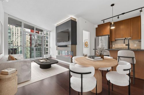 2007-1189 Melville St, Vancouver, BC, V6E4T8 | Card Image