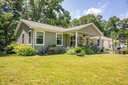 S1919 Whitetail Dr, Reedsburg, WI, 53959-9662 | Card Image