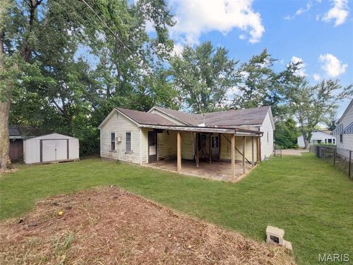 408 E Spencer St, Cuba, MO, 65453-1739 | Card Image