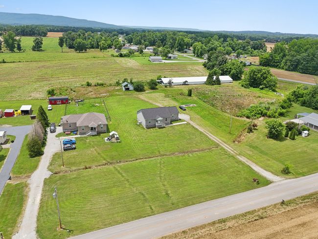 106 Wilder Chapel Rd, House other with 3 bedrooms, 2 bathrooms and 2 parking in Decherd TN | Image 26