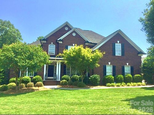 8933 Vickery Ln, Harrisburg, NC, 28075-6684 | Card Image