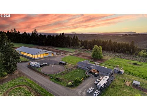 17623 S Windy City Rd, Mulino, OR, 97042-8782 | Card Image