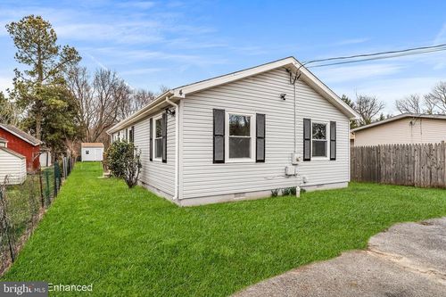 4 Farm Ln, MIDDLETOWN, DE, 19709 | Card Image