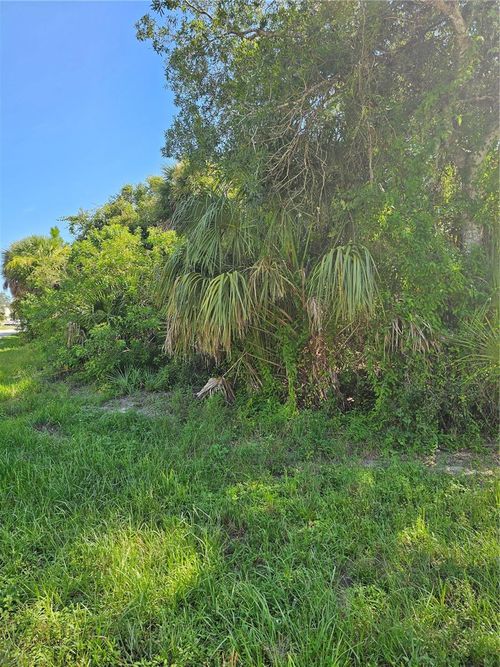 18129 Sinatra Ave, Port Charlotte, FL, 33954-2630 | Card Image