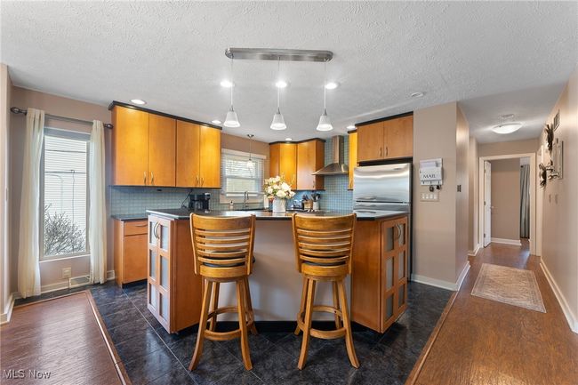 649 Wendemere Dr, House other with 4 bedrooms, 2 bathrooms and null parking in Hubbard OH | Image 5