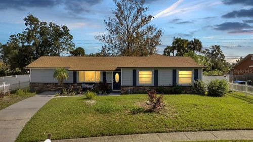5313 Broken Pine Cir, ORLANDO, FL, 32818-8311 | Card Image