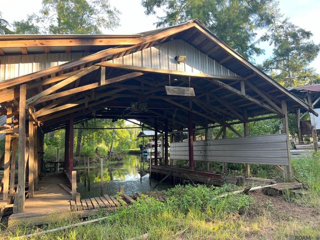 21750 Rosemound Ln, House other with 2 bedrooms, 2 bathrooms and 4 parking in Springfield LA | Image 9